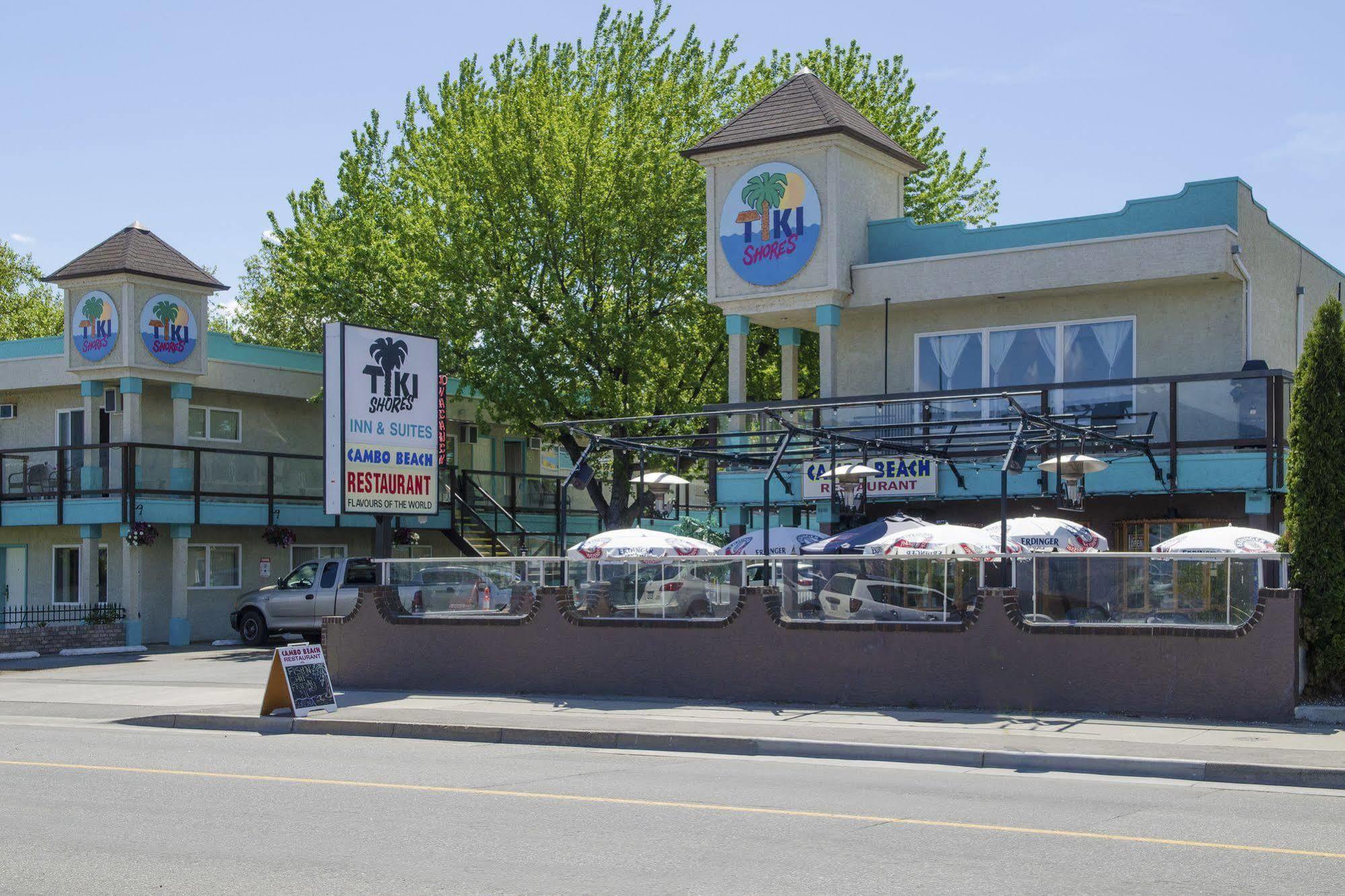 Tiki Shores Inn & Suites Penticton Exterior photo