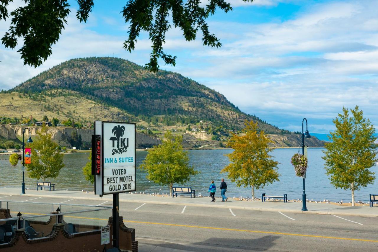 Tiki Shores Inn & Suites Penticton Exterior photo